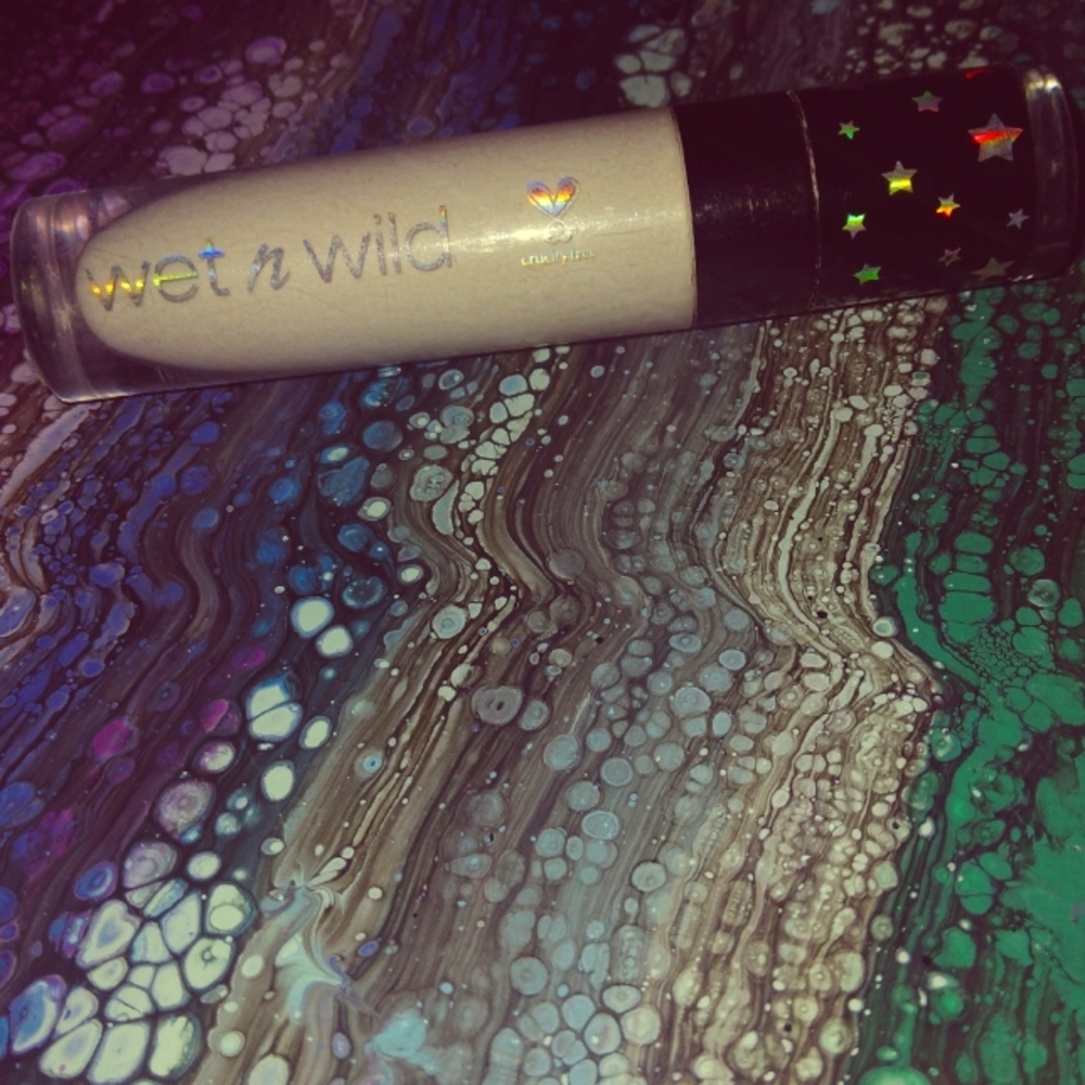 Wet & Wild White Mega-Last Liquid Catsuit High Shine Liquid Lipstick